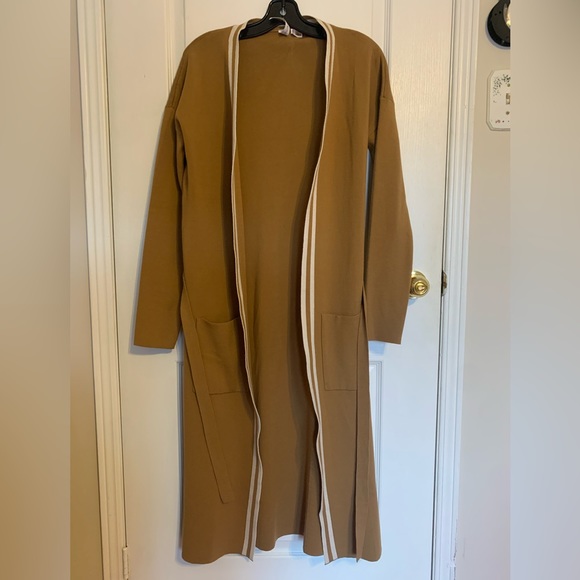 Diadora Luxe Collection Maxi Long Women’s Cardigan (Size: M and XS) - Picture 5 of 16